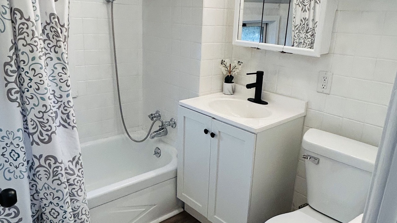 Photo of Bathroom in North End