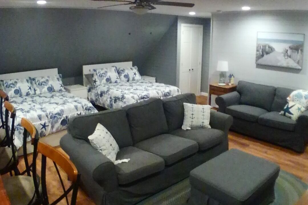 Photo of Bedroom in Alton