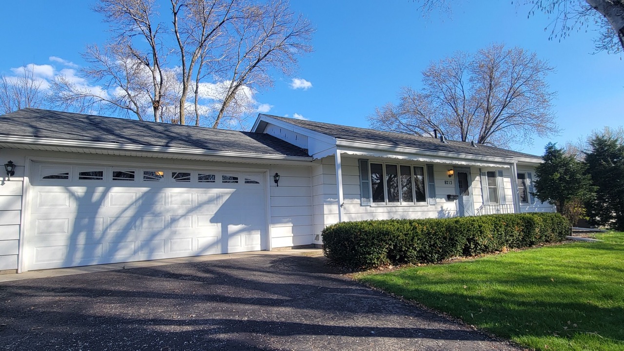 Photo of Outdoor in West Bloomington