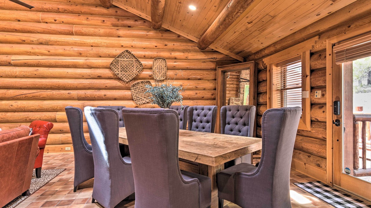 Photo of Bedroom in Eagle Nest