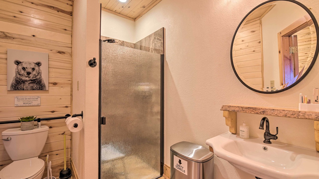 Photo of Bathroom in Eagle Nest