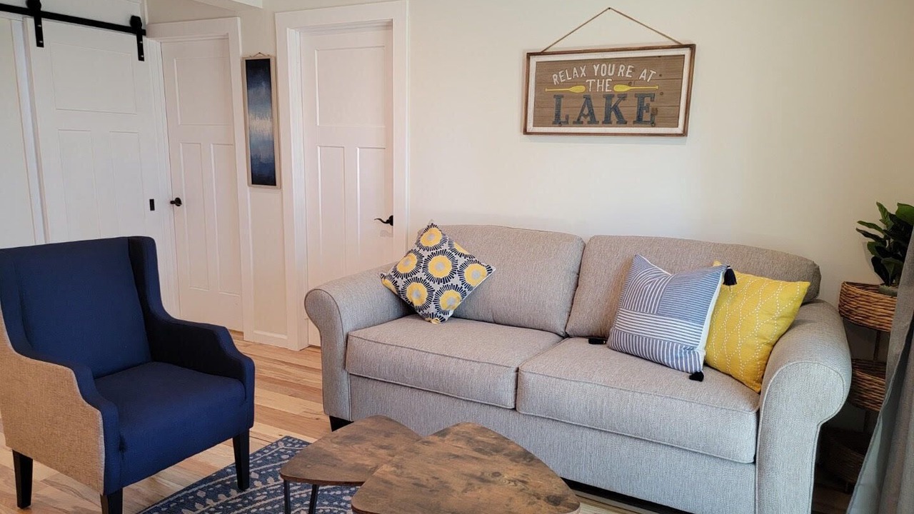 Photo of Livingroom in Paw Paw Lake