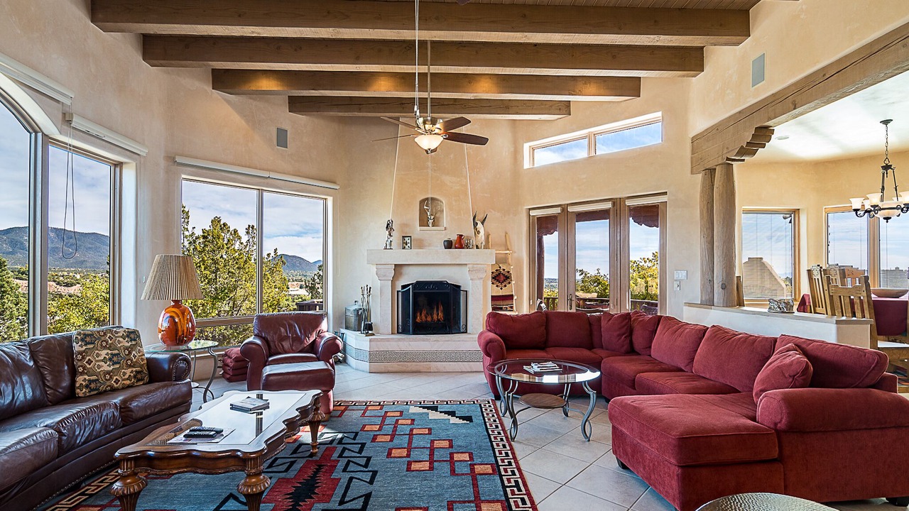 Photo of Livingroom in Santa Fe