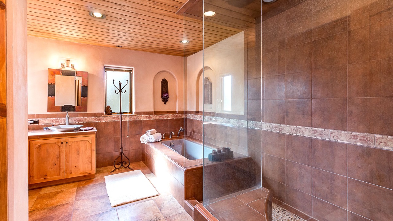 Photo of Bathroom in Tesuque Hills