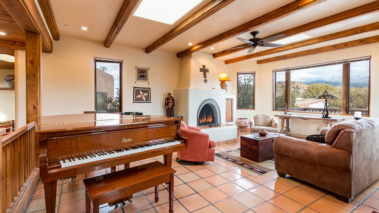 Photo of Livingroom in Tesuque Hills