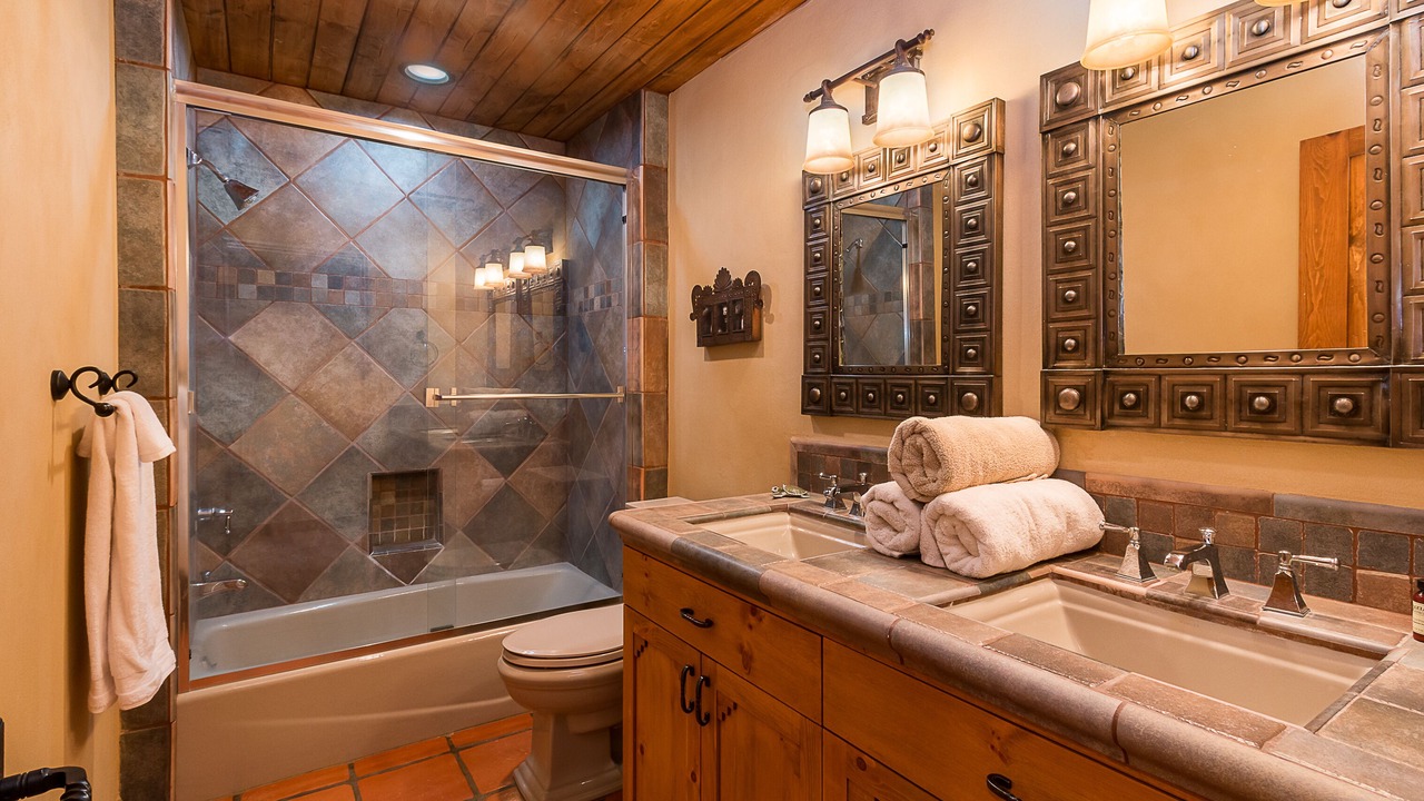 Photo of Bathroom in Tesuque Hills