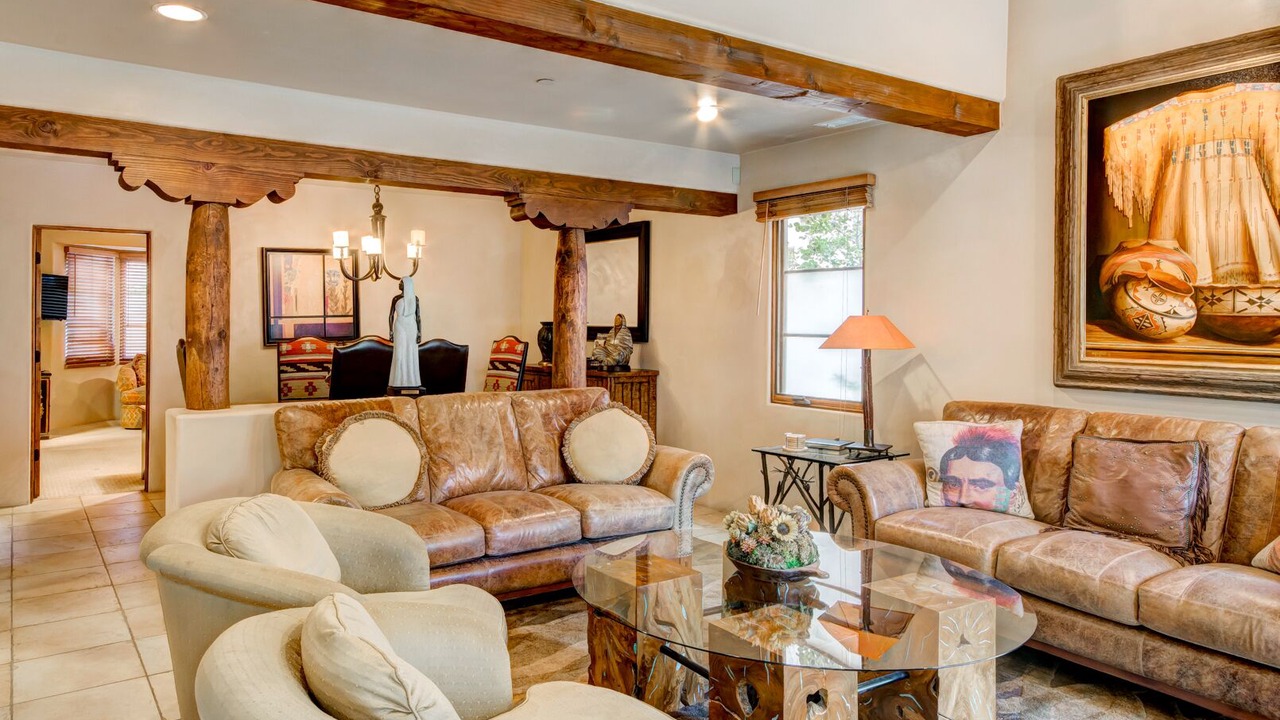 Photo of Livingroom in Downtown Santa Fe
