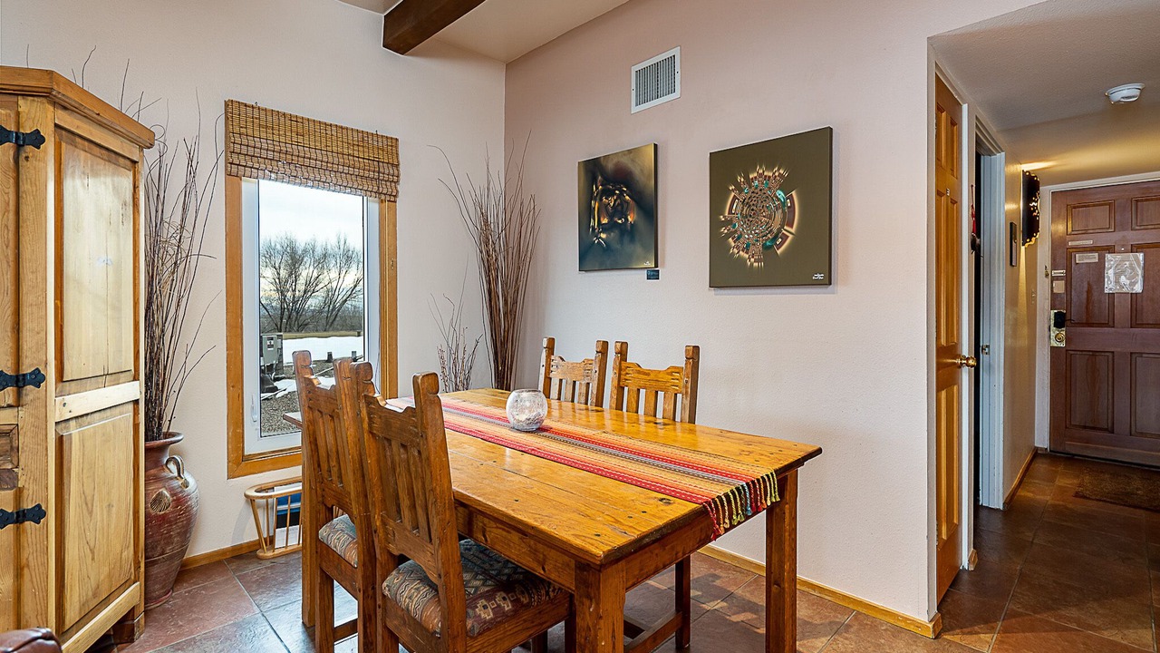 Photo of Livingroom in Santa Fe