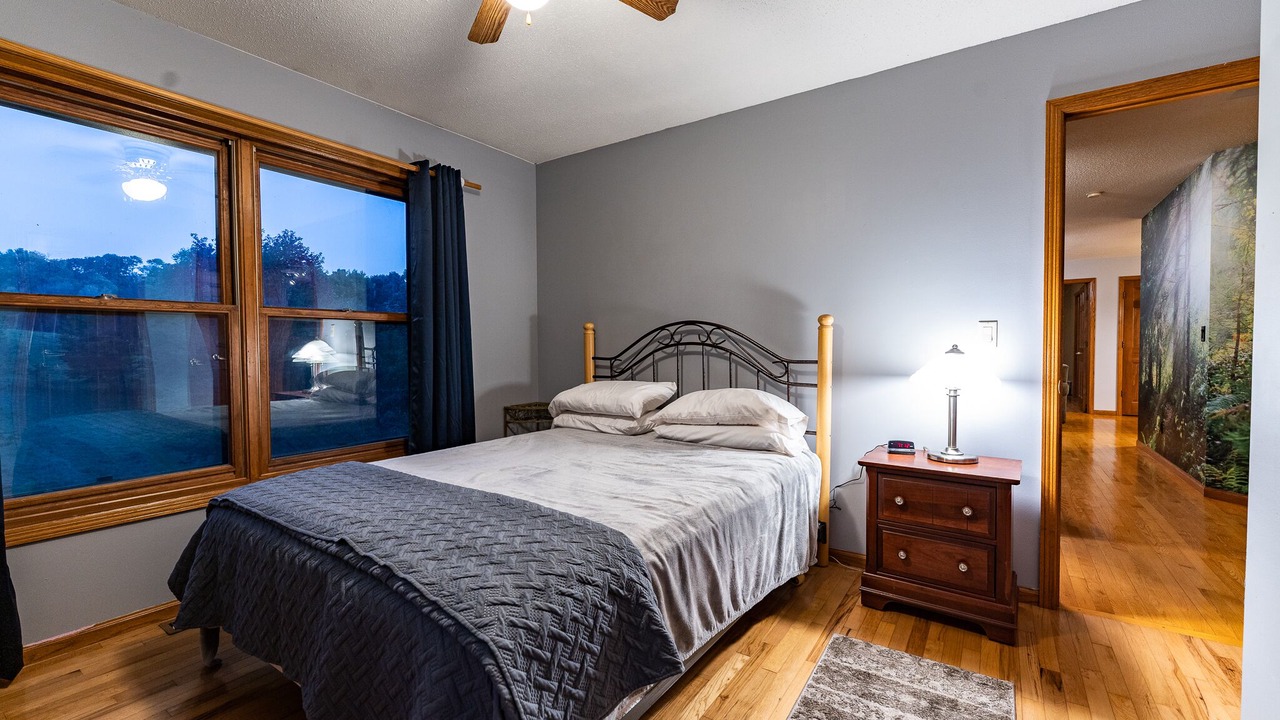 Photo of Bedroom in Mather