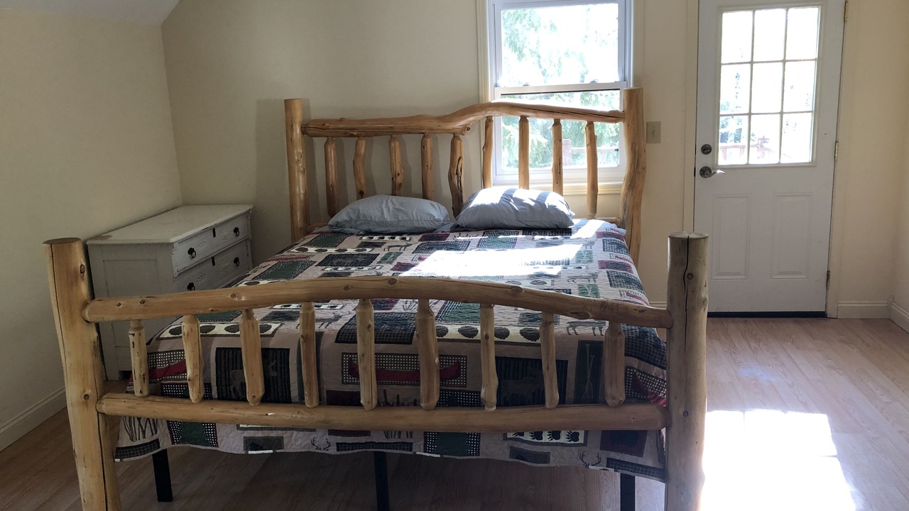 Photo of Bedroom in South Range