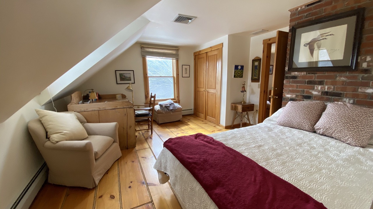 Photo of Bedroom in Tunbridge