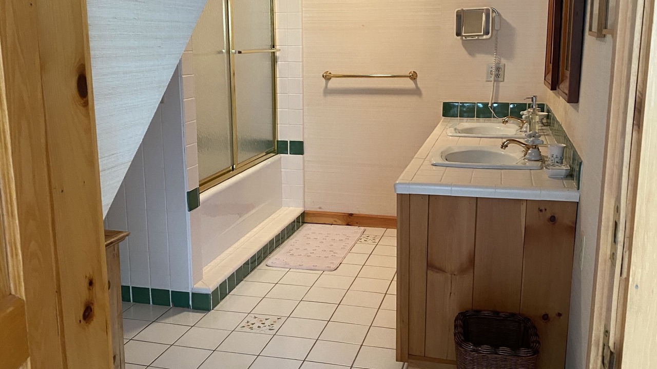 Photo of Kitchen in Tunbridge