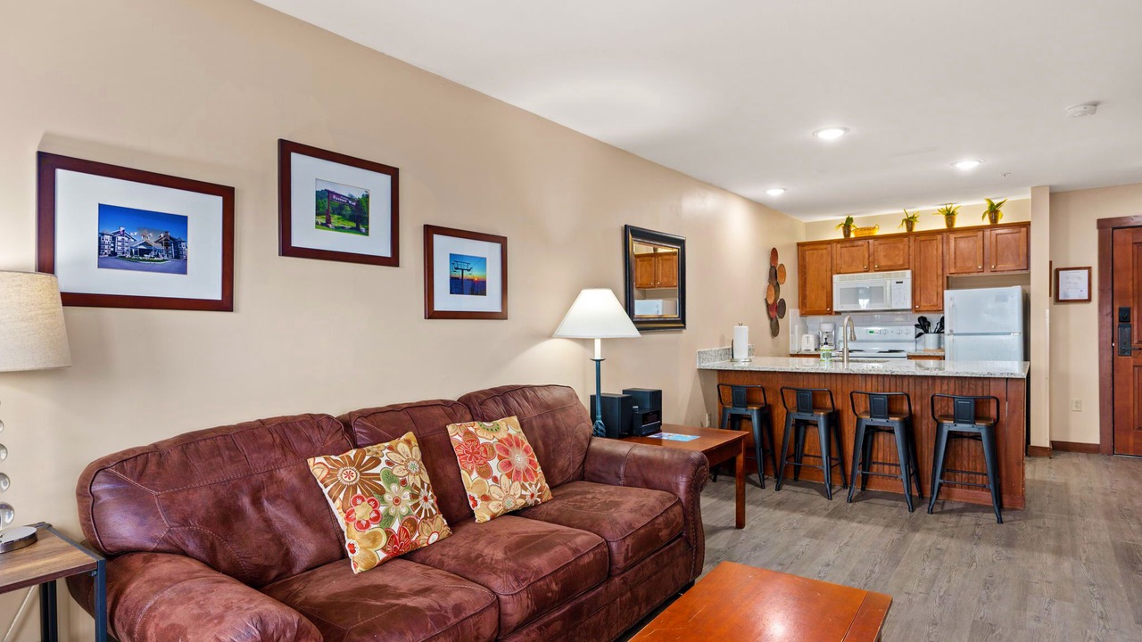 Photo of Bedroom in Snowshoe