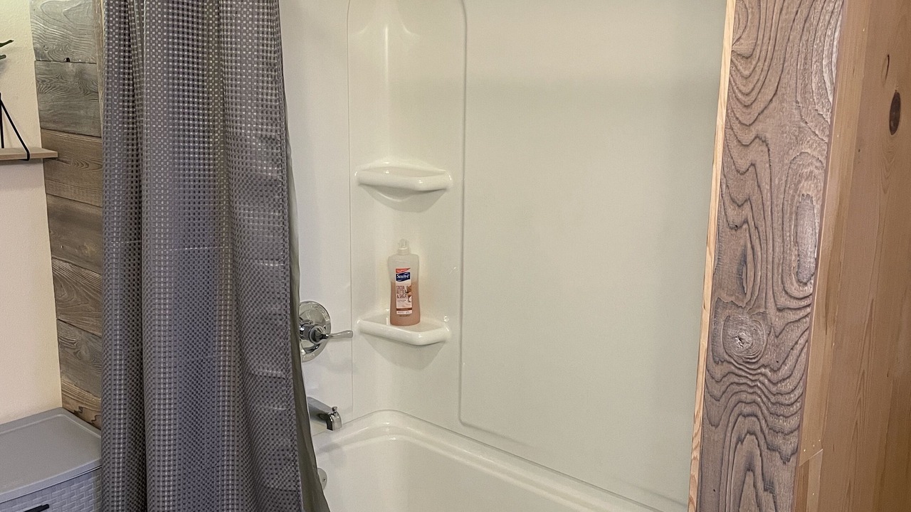 Photo of Bathroom in Cassville