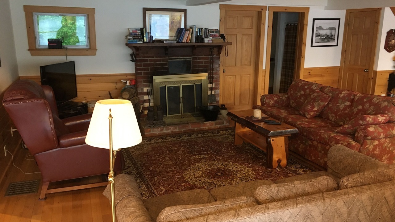Photo of Livingroom in Barton