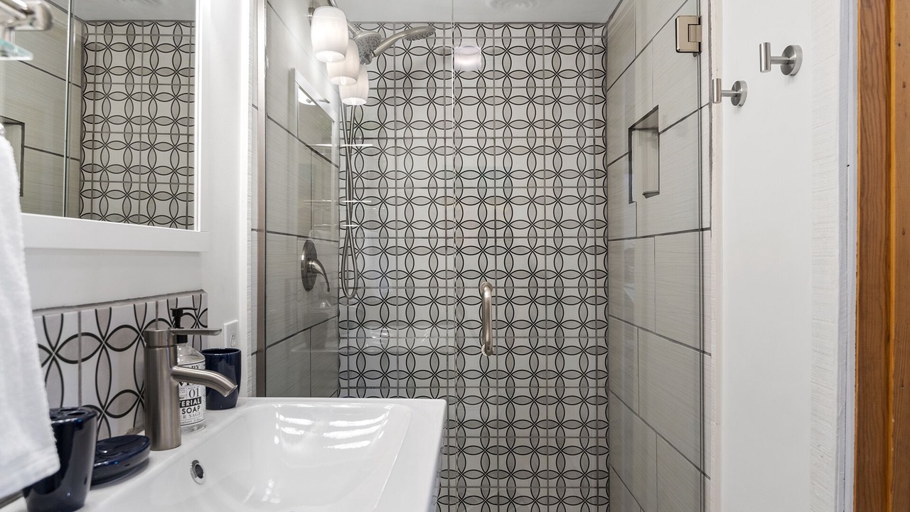 Photo of Bathroom in North Hills