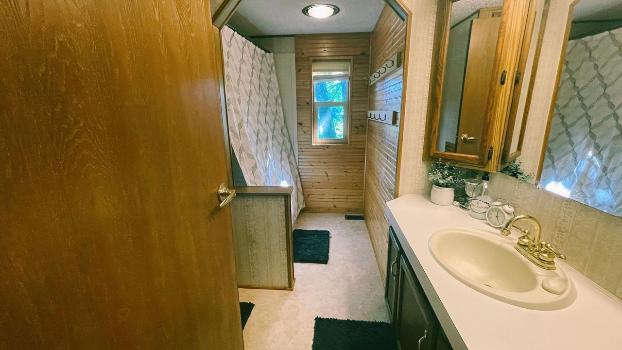 Photo of Bathroom in Almelund