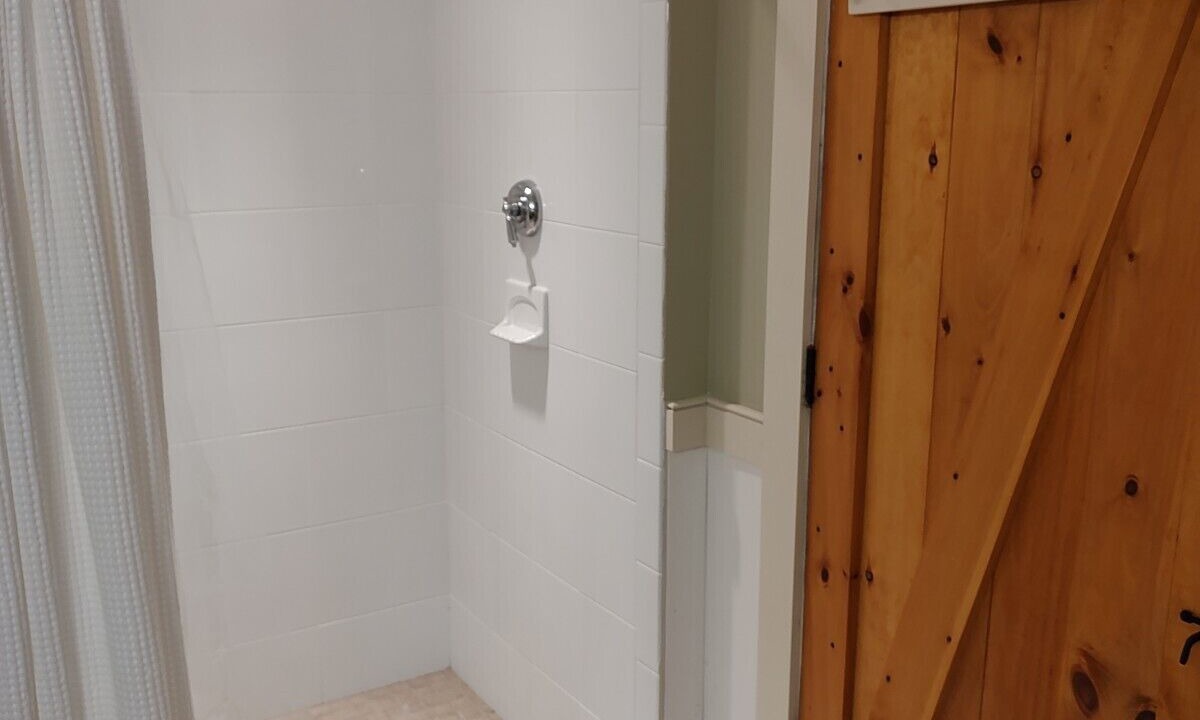 Photo of Bathroom in Canaan