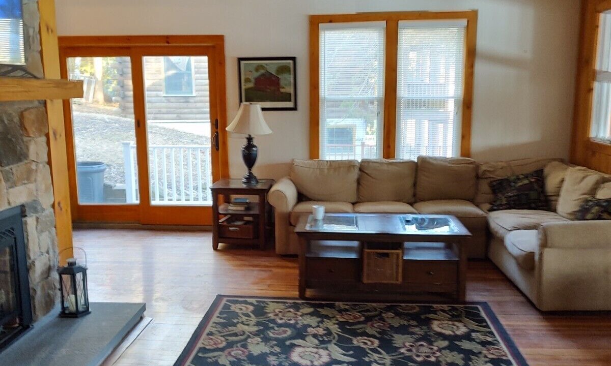 Photo of Livingroom in Canaan