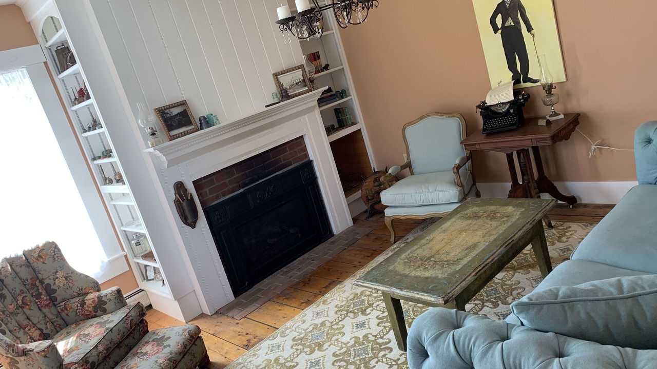 Photo of Bedroom in East Burke
