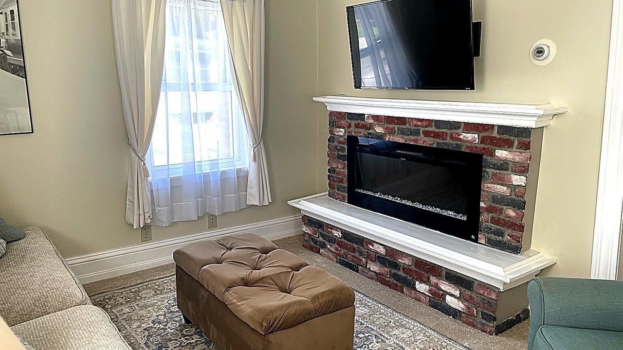 Photo of Livingroom in South End