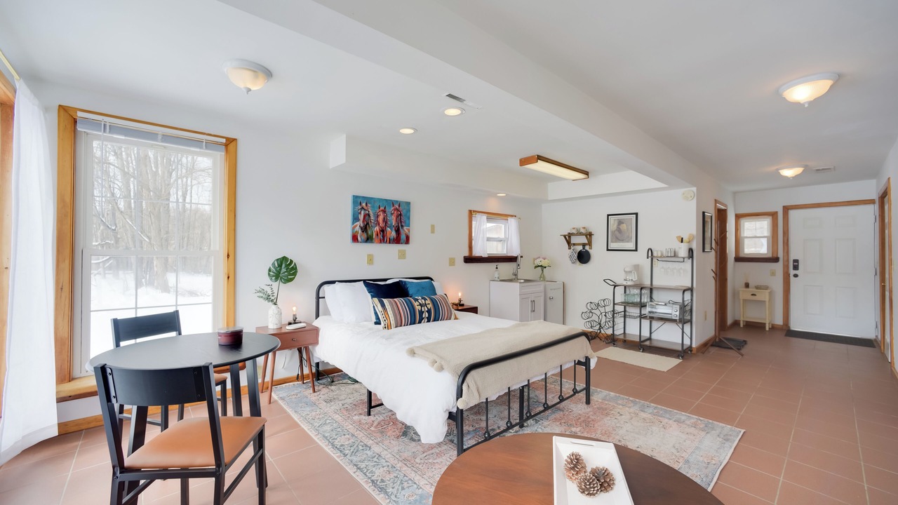 Photo of Bedroom in Greenfield Center