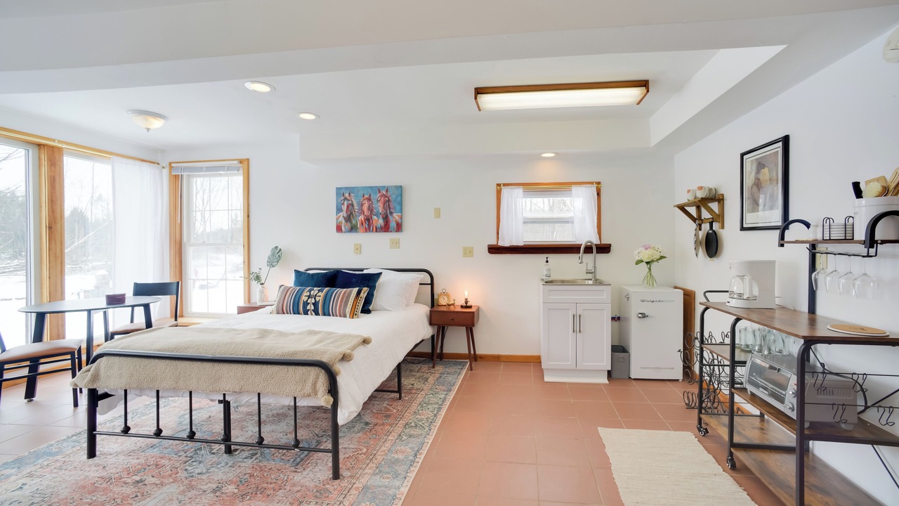 Photo of Bedroom in Greenfield Center