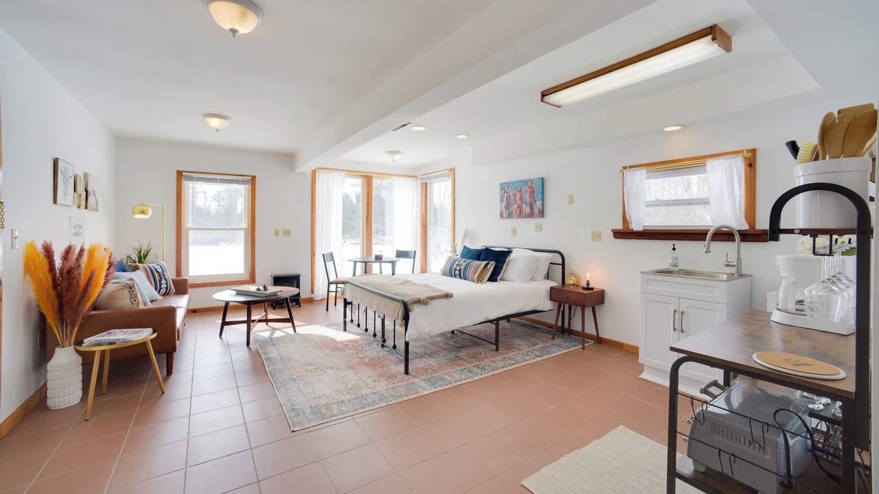 Photo of Bedroom in Greenfield Center