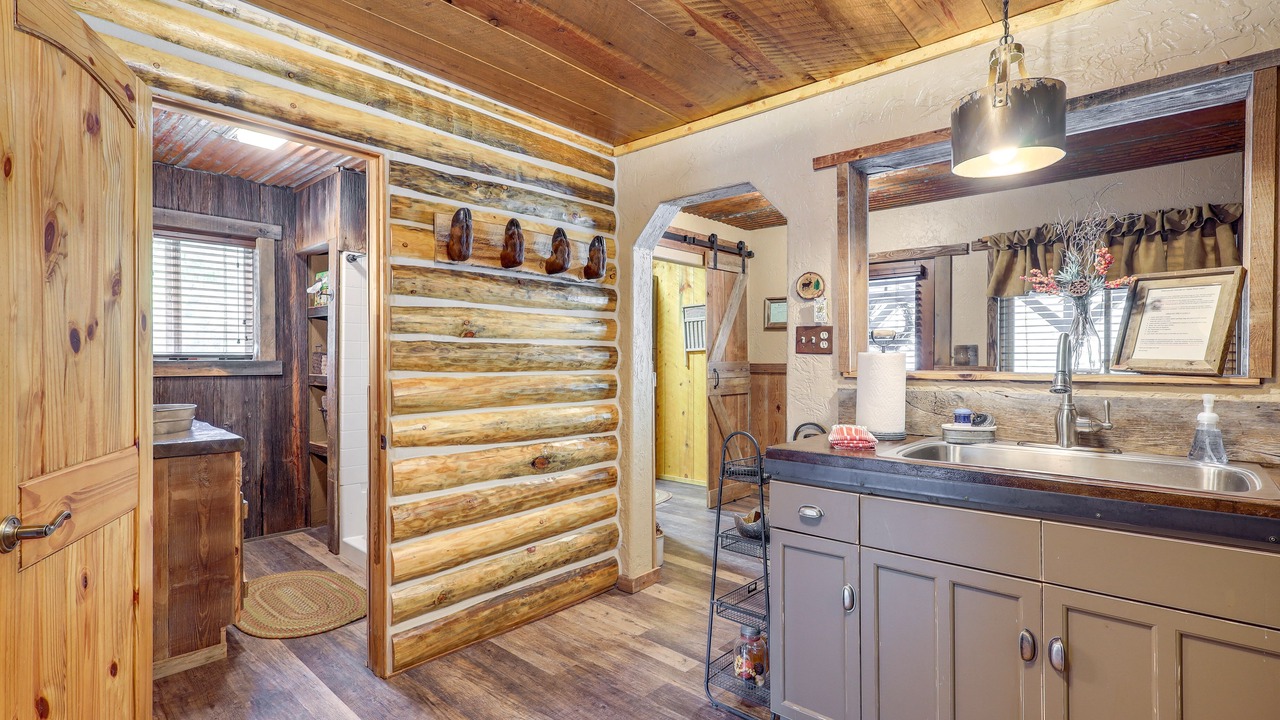 Photo of Bathroom in Jemez Springs