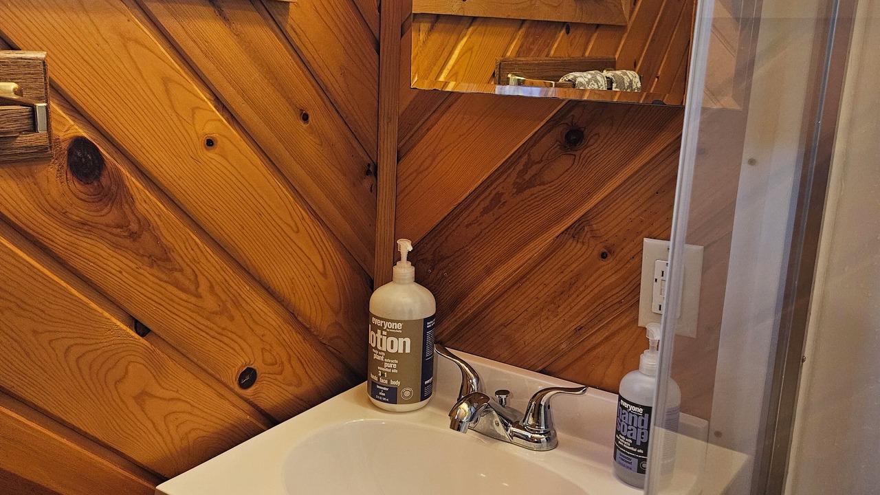 Photo of Bathroom in Superior