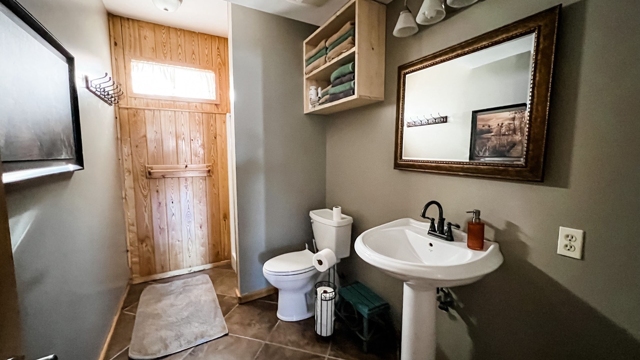 Photo of Bathroom in Cook