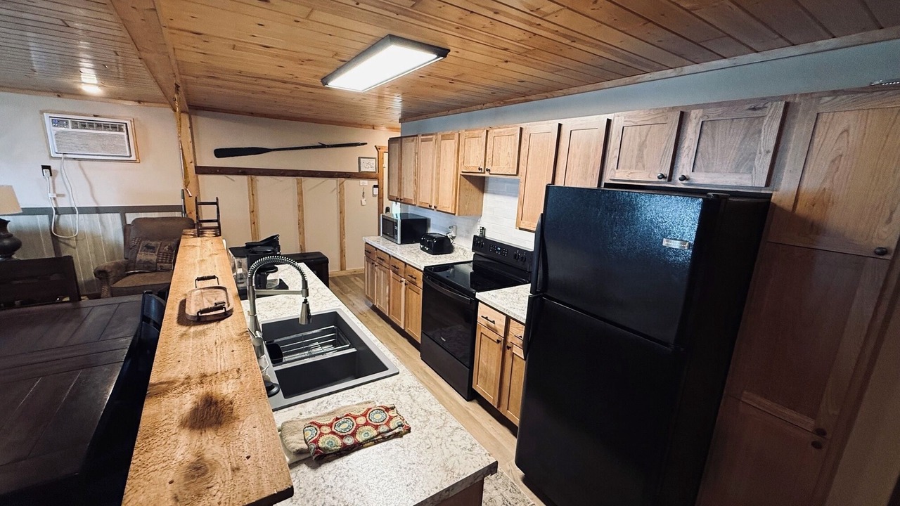 Photo of Kitchen in Northwoods Beach