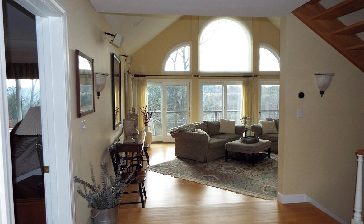 Photo of Livingroom in West Hartford