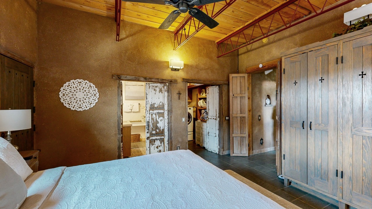 Photo of Others in Taos