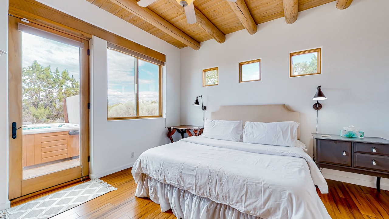 Photo of Bedroom in Canoncito