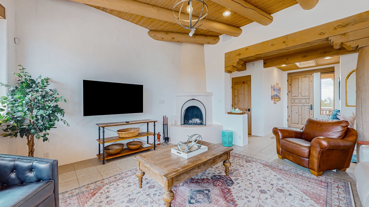 Photo of Livingroom in Canoncito