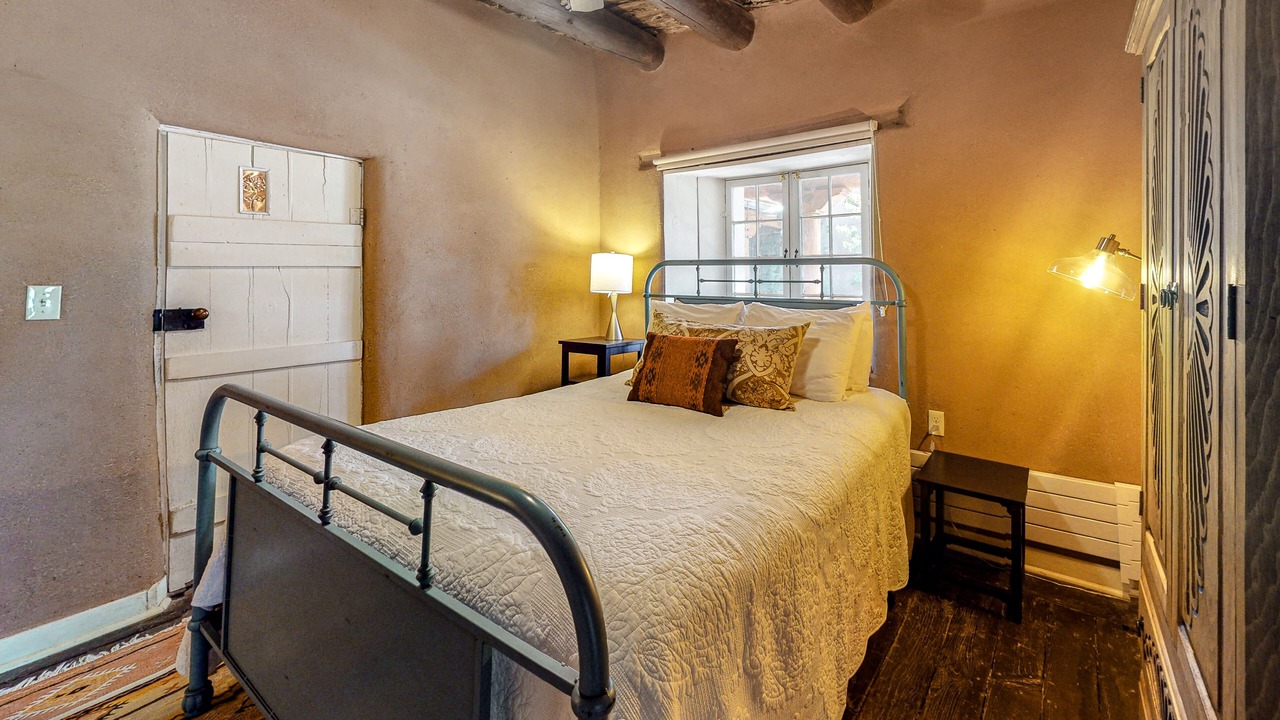 Photo of Bedroom in Taos