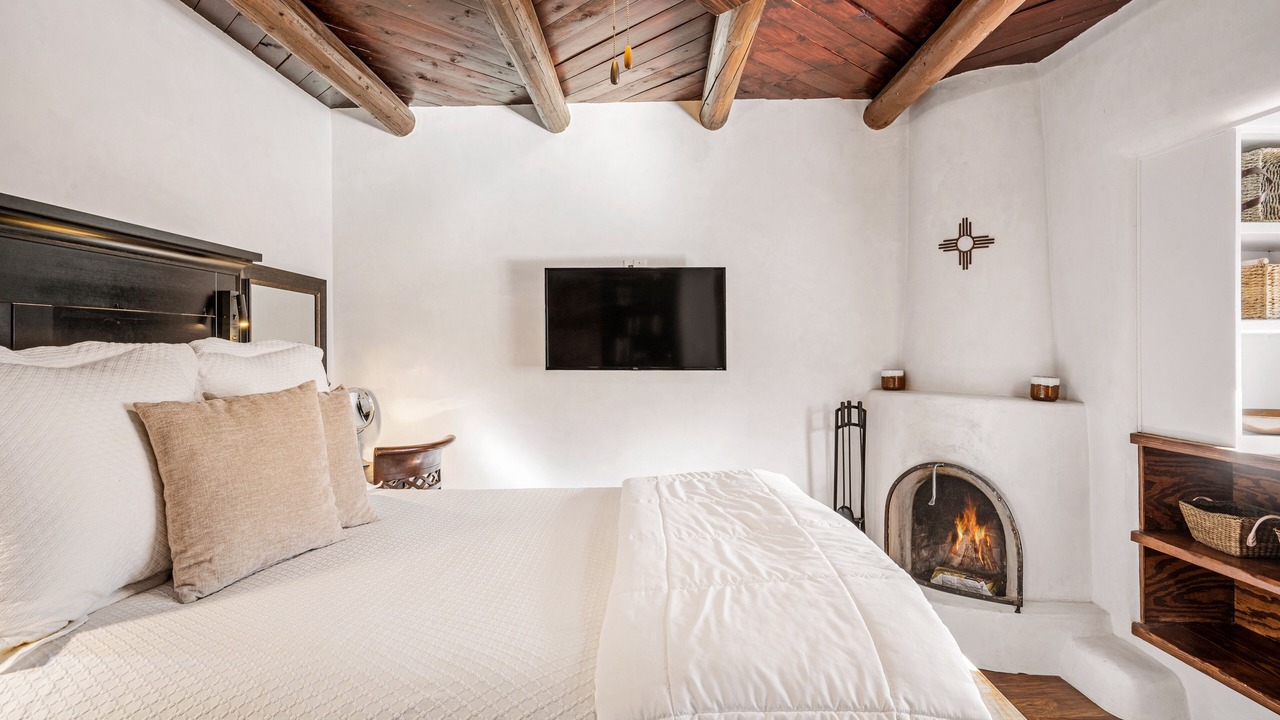 Photo of Bedroom in Taos