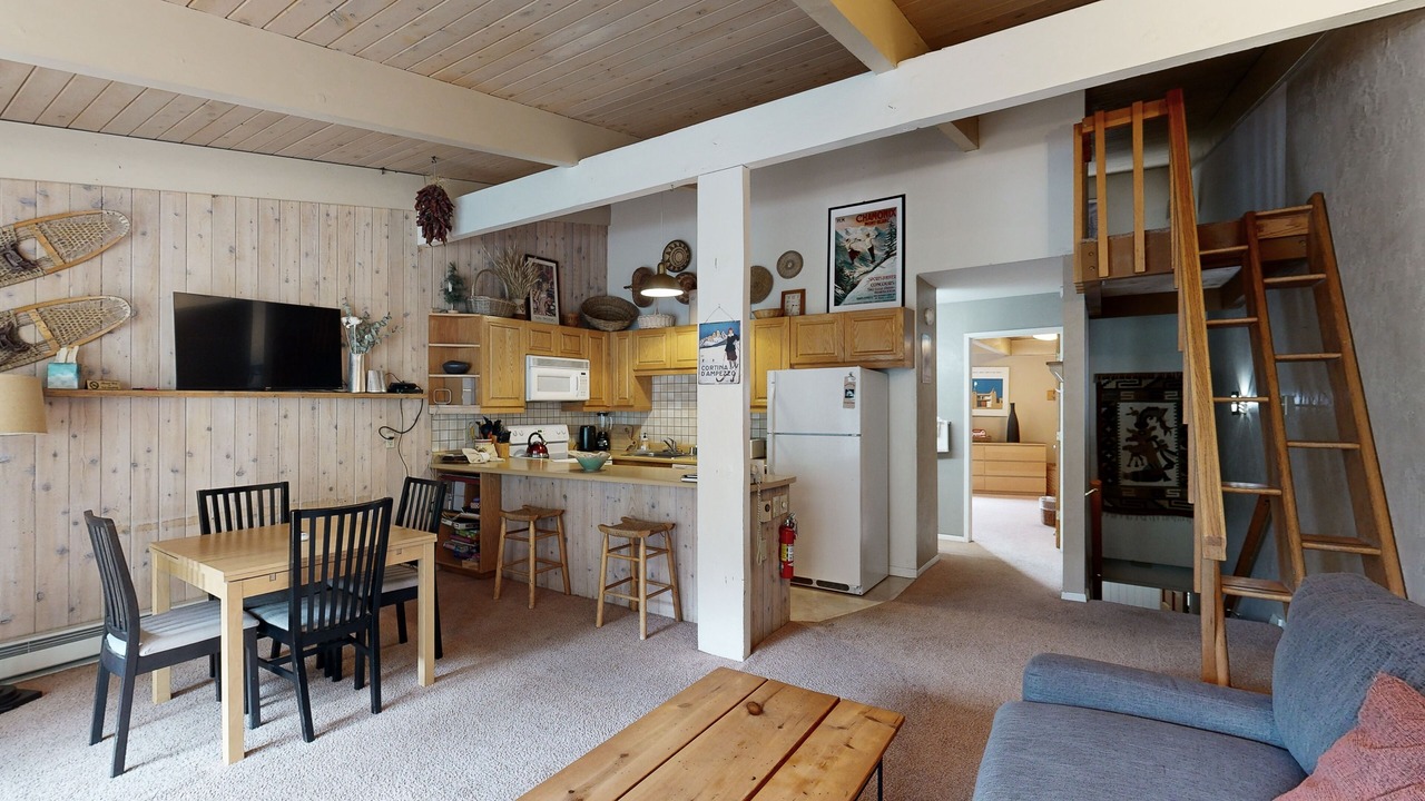Photo of Livingroom in Taos Ski Valley