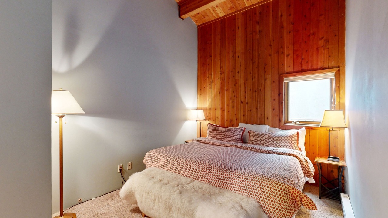 Photo of Bedroom in Taos Ski Valley