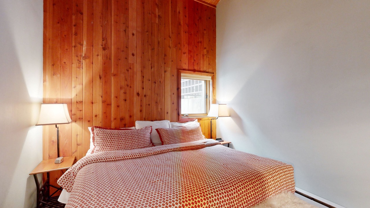 Photo of Bedroom in Taos Ski Valley
