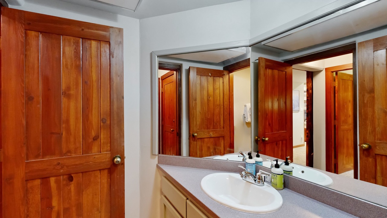 Photo of Bathroom in Taos Ski Valley
