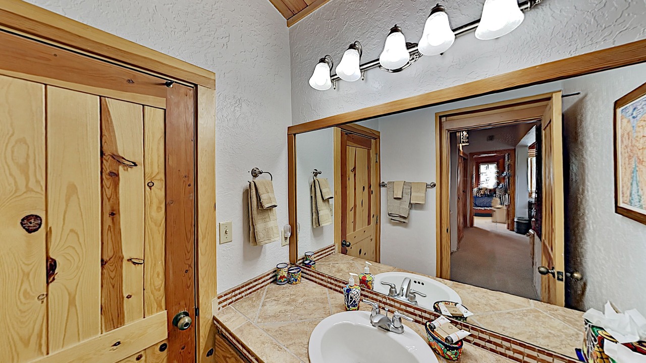 Photo of Bathroom in Taos Ski Valley