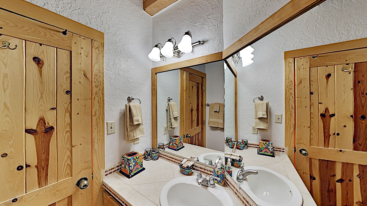 Photo of Bathroom in Taos Ski Valley