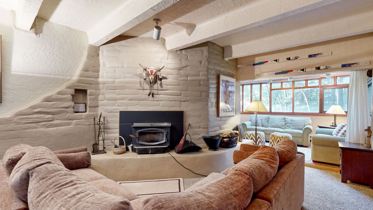 Photo of Livingroom in Taos Ski Valley
