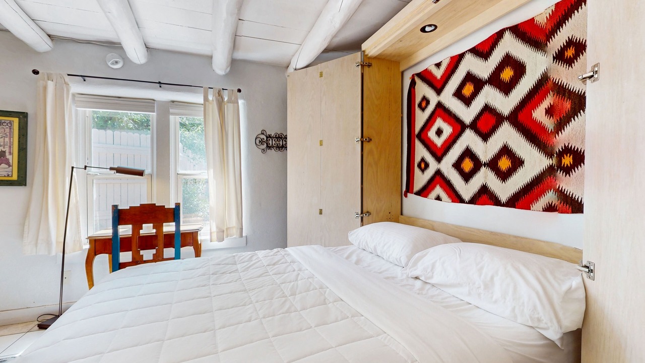 Photo of Bedroom in South Capitol