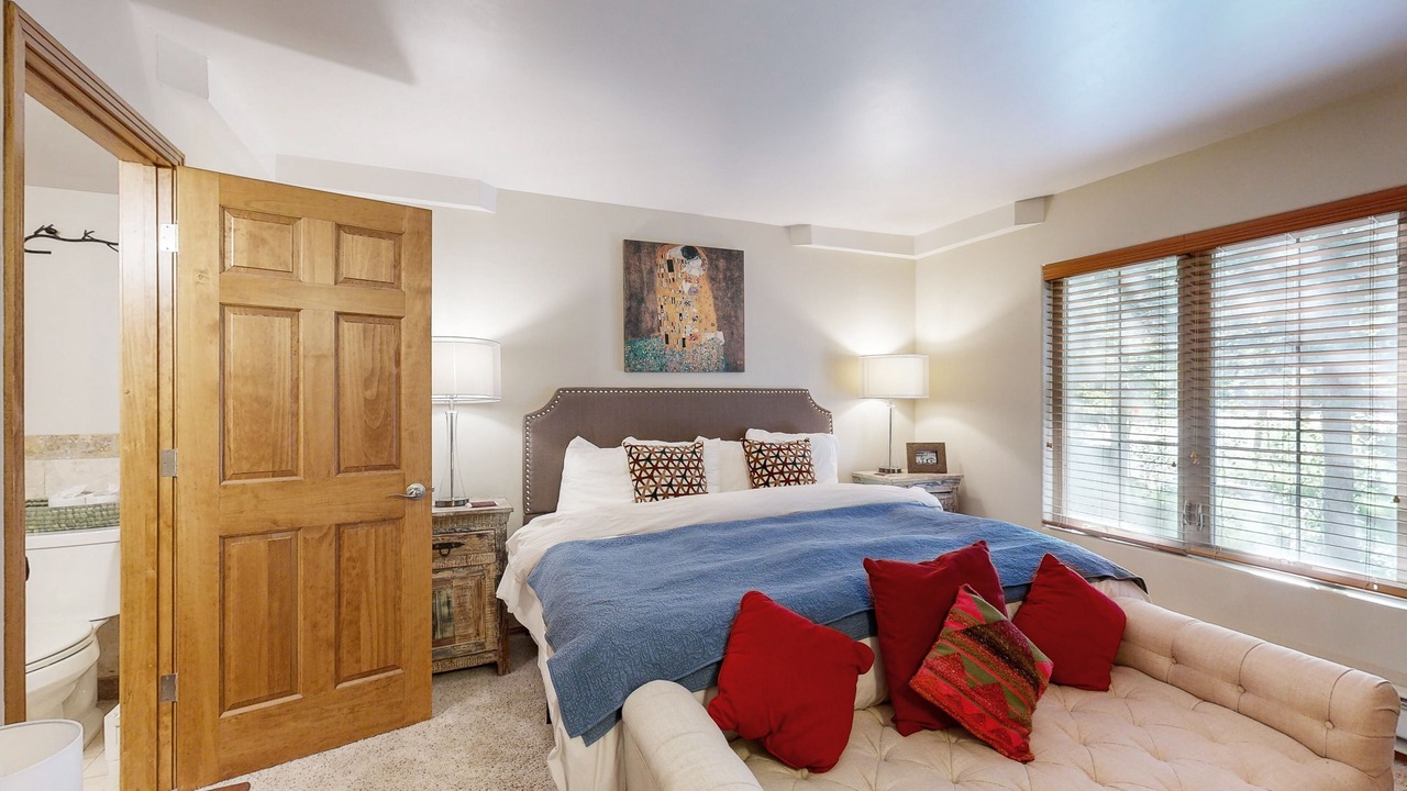 Photo of Bedroom in Taos Ski Valley