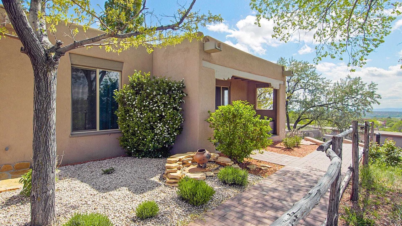 Photo of Outdoor in Northeast Santa Fe