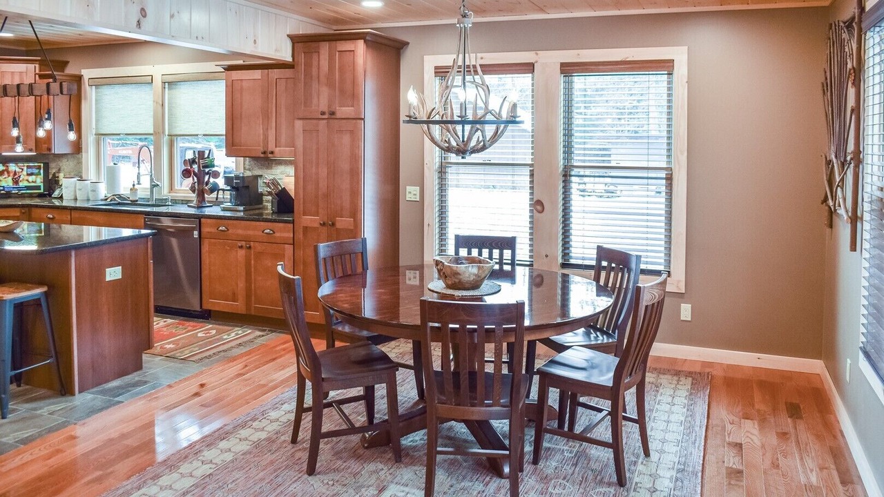 Photo of Livingroom in Inlet