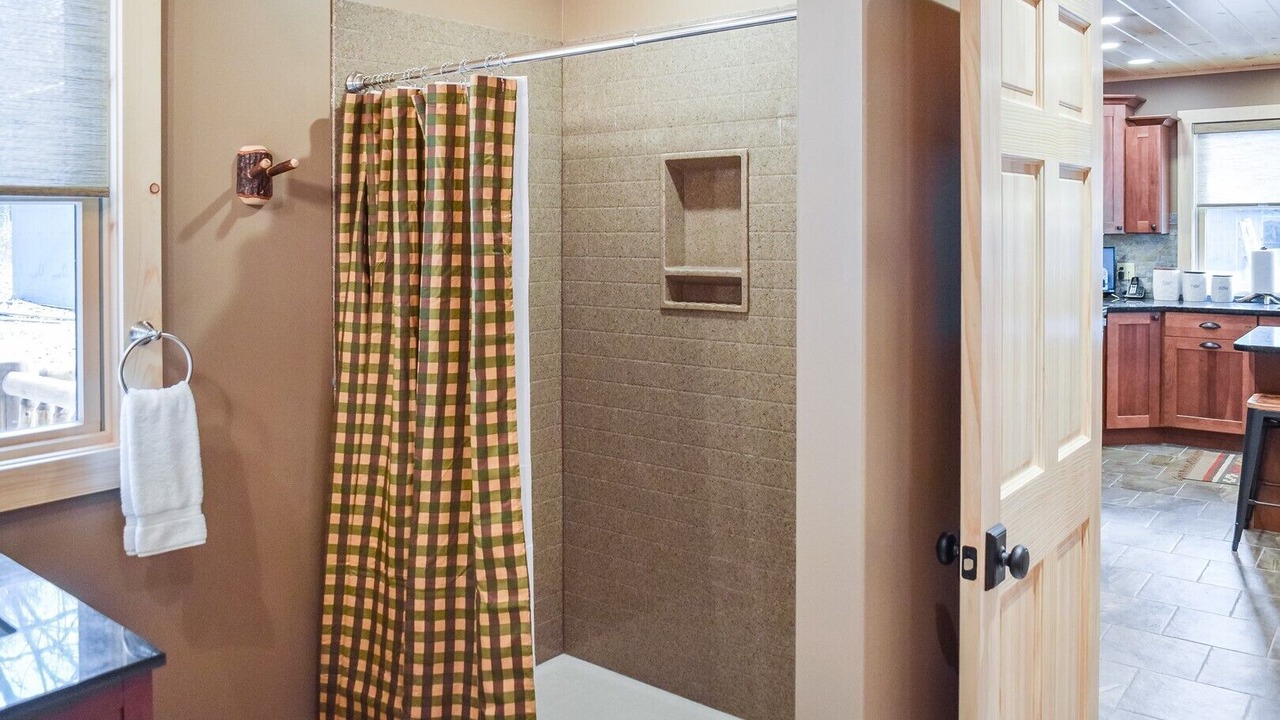Photo of Bathroom in Inlet